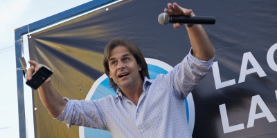 Lacalle Pou pide humildad, autocrtica y recambio en el Ministerio del Interior