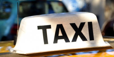 Trabajadores del taxi se movilizar�n el domingo, cuando termina semana de turismo