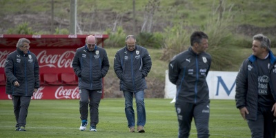 Tabrez dice que liderato de Uruguay en eliminatorias es bueno pero no decisivo