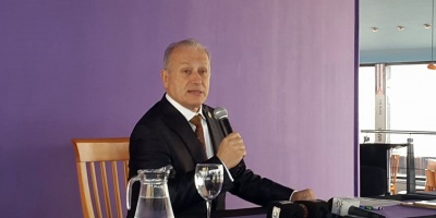 Candidato a la presidencia de EE.UU. en Uruguay 