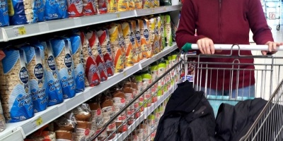  Buscan acuerdo de precios para la canasta b�sica 