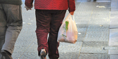 El gobierno busca desestimular el uso de bolsas plsticas