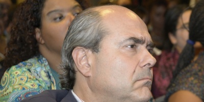 Abdala presenta demanda al Ministerio de Industria