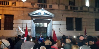 Confederaci�n Sindical calific� de �antipopular� el ajuste fiscal 