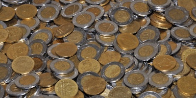 Peso Uruguayo se deprecia 0,52%; d�lar cierra a 30,69