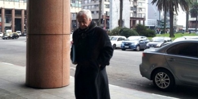 Cesaron a jerarca del Ministerio de Econom�a por prost�bulo clandestino