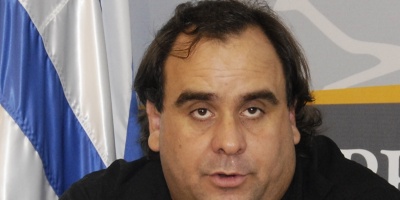 L�pez: Mujica tiene como deporte pegarle a los funcionarios p�blicos