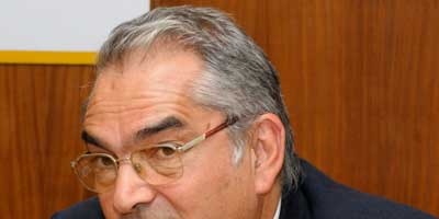 Benech cuestion� a los productores que "se paran en la vereda de enfrente y tiran piedras"