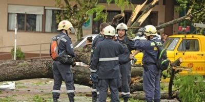 Varios departamentos con rutas cortadas