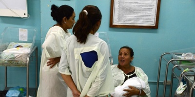 Informe Especial: Casos de microcefalia asociados al zika causan alarma en Centroam�rica