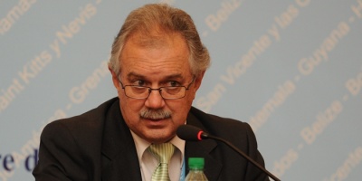 Men�ndez asumir� como Ministro de Defensa