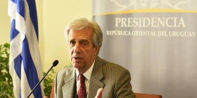 V�zquez reuni� a ministros por UPM 