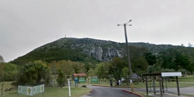  Rescatan a madre e hijos del Cerro Pan de Az�car 