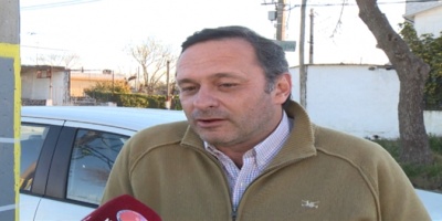 Solicitan informes sobre b�squeda de petr�leo