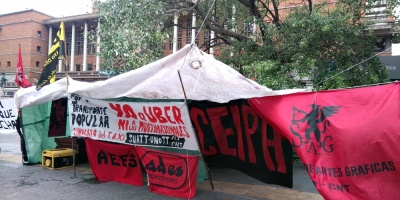SUATT mantiene carpa en rechazo a Uber