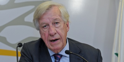 Astori: "los secretarios de legisladores no son funcionarios del sector"