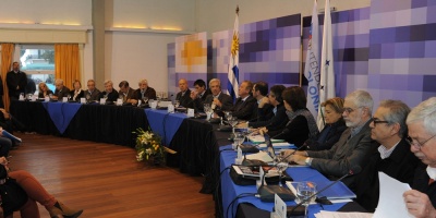 Rocha recibe al Gobierno en pleno