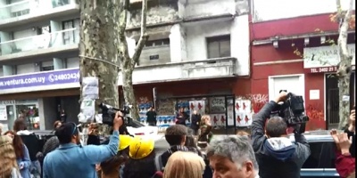 Mu�oz fue abucheada por estudiantes