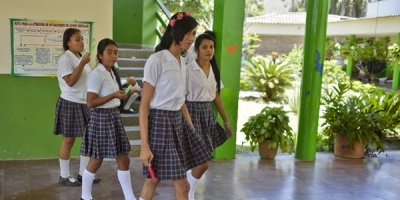 Renuncia la ministra de Educaci�n de Colombia