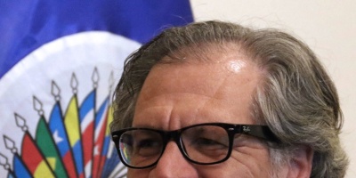 Almagro felicit� al presidente  Santos, ganador del premio Nobel de la Paz