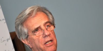 V�zquez neg� tener actitud "triunfalista" y aclar� que no cambiar� su estrategia