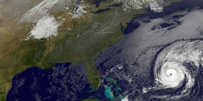 El "extremadamente peligroso" hurac�n Nicole avanza hacia Bermudas