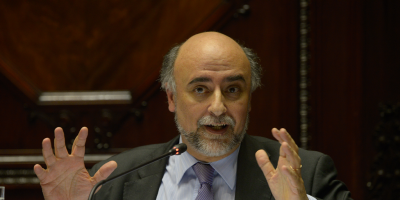 Mieres advierte sobre consecuencias de espionaje militar