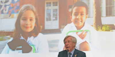 Astori ofreci� a empresarios Chinos invertir en Uruguay