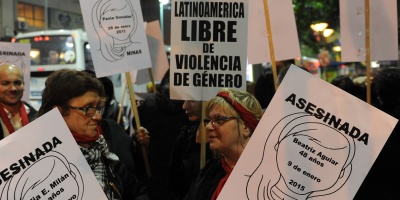 Uruguay y Argentina marchan por #NiUnaMenos 