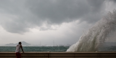 Hong Kong, paralizado por el paso del tif�n Haima