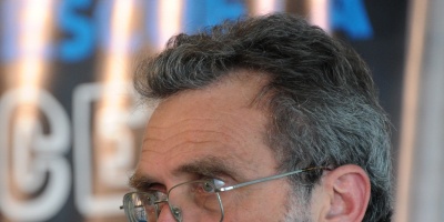 Trabajadores del transporte escolar realizan movilizaciones 