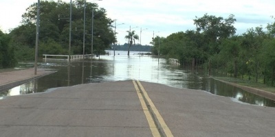Preocupa a vecinos crecida del R�o Uruguay