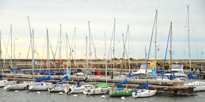 Cerraron terminales portuarias por fuertes vientos