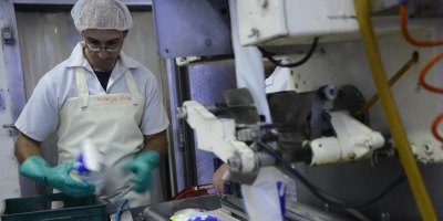 Aumentar� el precio de la leche desde el lunes