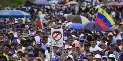 S�lo los venezolanos pueden solucionar su "atolladero", dice canciller argentina