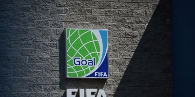 FIFA sanciona a Bolivia con derrotas ante Per� y Chile por alineaci�n indebida de Nelson Cabrera