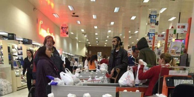 Pol�mica en redes por compras de Diyab 