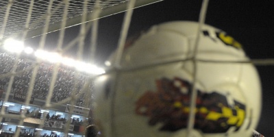 Rampla gan� los puntos ante Pe�arol