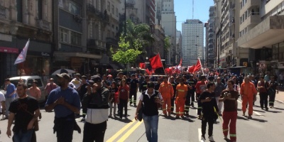 Paro del Pit-Cnt por consejos de salarios y contra el neolibealismo