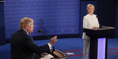 EEUU decide entre Clinton y Trump en re�ida contienda