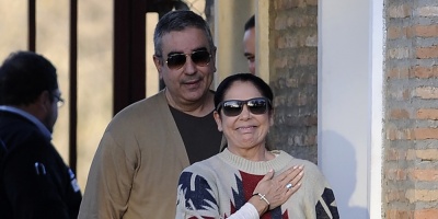 Libre de la c�rcel, Isabel Pantoja volvi� a los escenarios con temas de Juan Gabriel