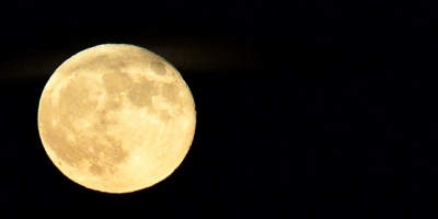 Uruguay expectante por la "superluna"