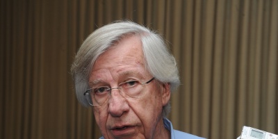 Astori sobre negociaciones colectivas: "Nuevo elemento de flexibilidad" 