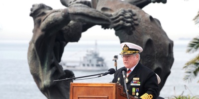 La Armada solicit� al gobierno que no le de �la espalda al mar� 