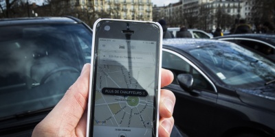 Choferes califican de positivas primeras negociaciones para regulaci�n de UBER en Uruguay.