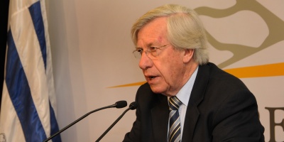 Astori: P�rdida de mayor�a "debilita al Frente Amplio"