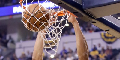 Warriors vencen a Pacers y el Heat desperdicia labor de Whiteside