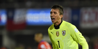 Futbolistas uruguayos brindan apoyo a las familias de las v�ctimas del siniestro a�reo