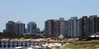 Promocionan a Uruguay durante feria internacional de turismo 