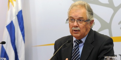 Sancionaron al comandante en jefe de la Armada